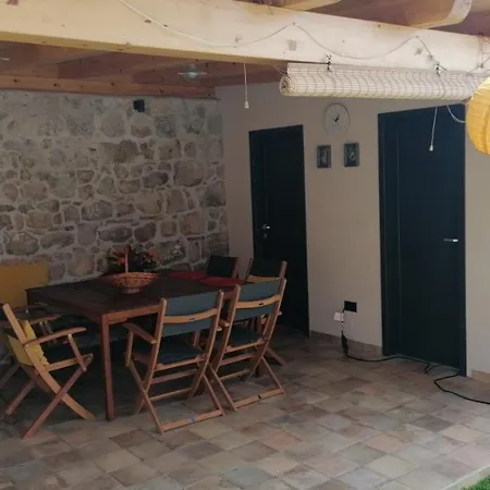 ゲストハウス Duplex Maria Di, Free Parking, Sea View 3*