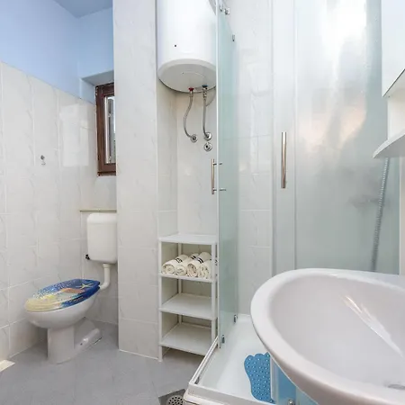 Duplex Maria Di, Free Parking, Sea View ゲストハウス