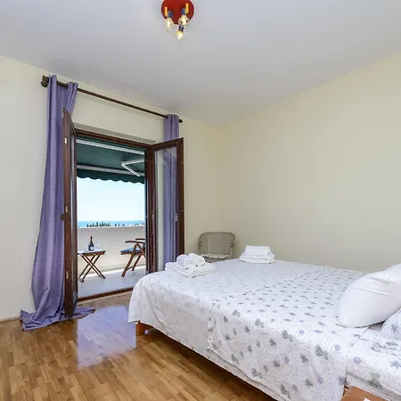 ゲストハウス Duplex Maria Di, Free Parking, Sea View 3*